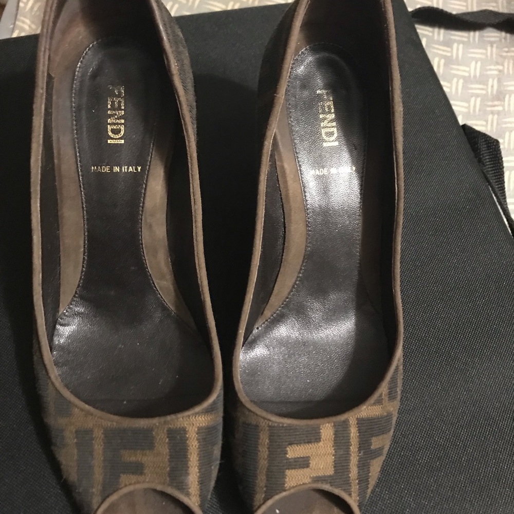 Fendi Zucca wedges - Picture 6 of 6